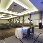 Altin Yunus & -