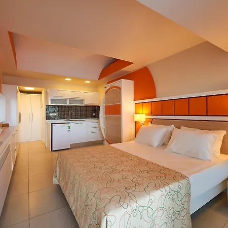 リゾート Altin Yunus & - 5*