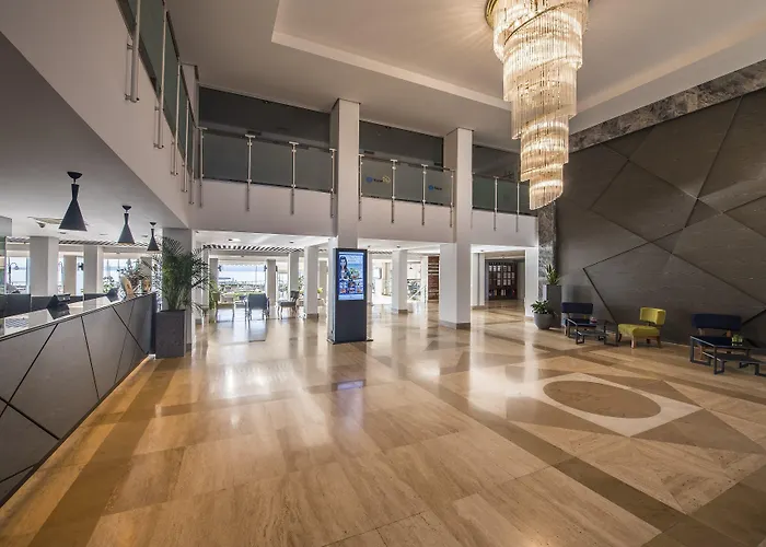 Altin Yunus & - Üdülőközpont 5*